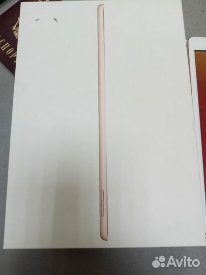 Планшет Apple iPad 2020 10.2 Wi-Fi 32Gb Gold mylc2