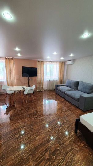 Квартира-студия, 40 м², 8/10 эт.