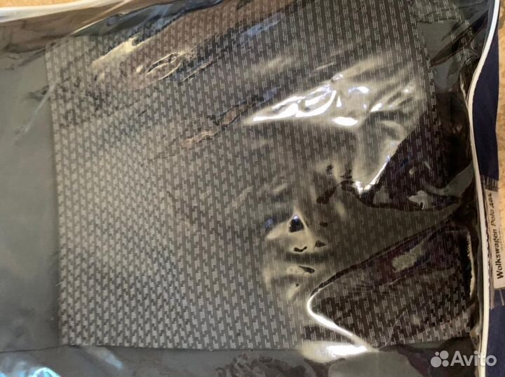 Автомобильные чехлы на Volkswagen polo 2017+