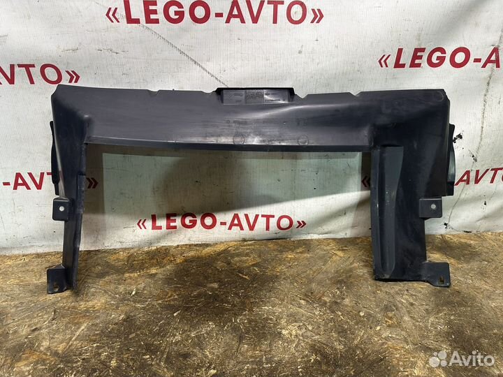 Nissan Terrano d10 дефлектор радиатора