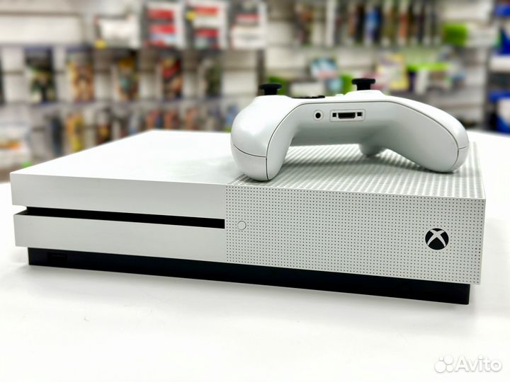 Xbox One S (1 Tb) Б/У+3 мес гарантии