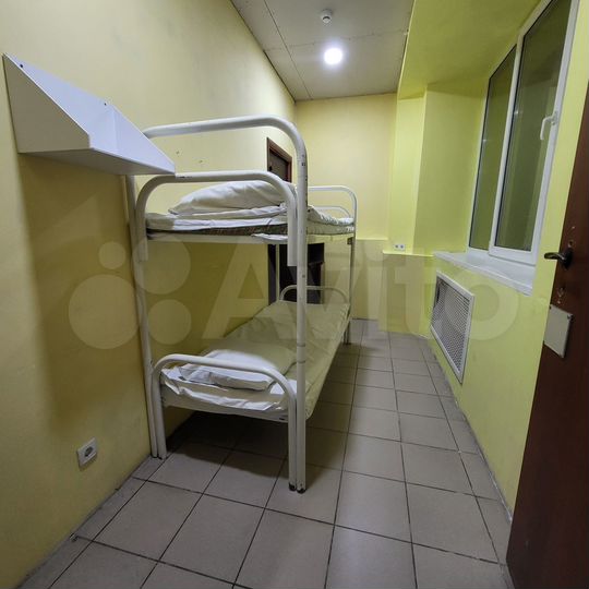 Комната 15 м² в 2-к., 2/2 эт.