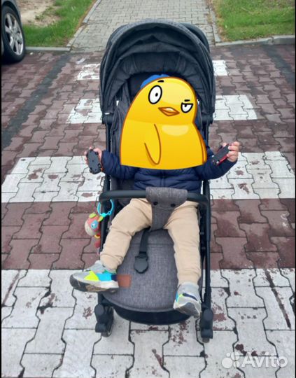 Прогулочная коляска