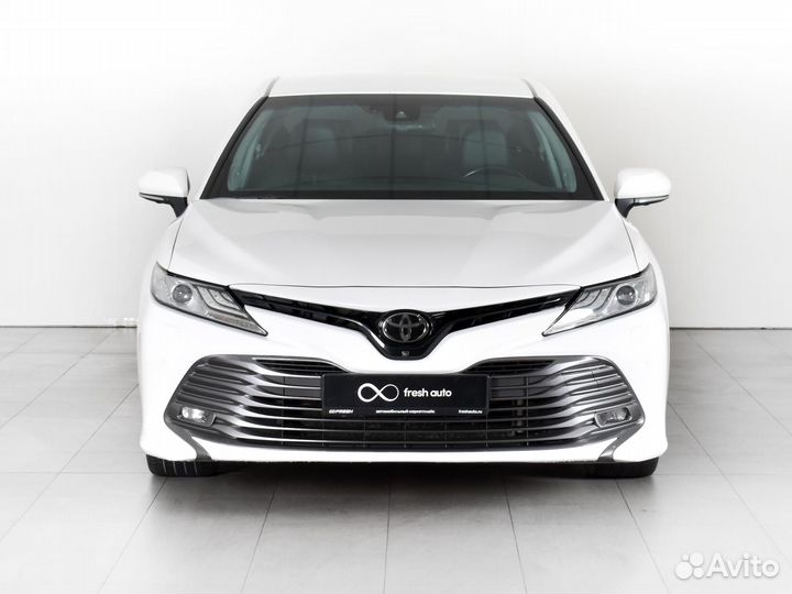 Toyota Camry 3.5 AT, 2018, 75 422 км