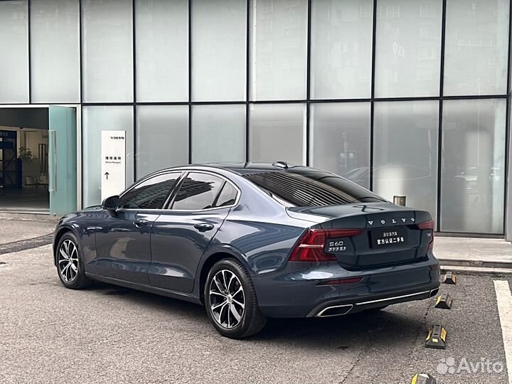 Volvo S60 2.0 AT, 2020, 30 000 км