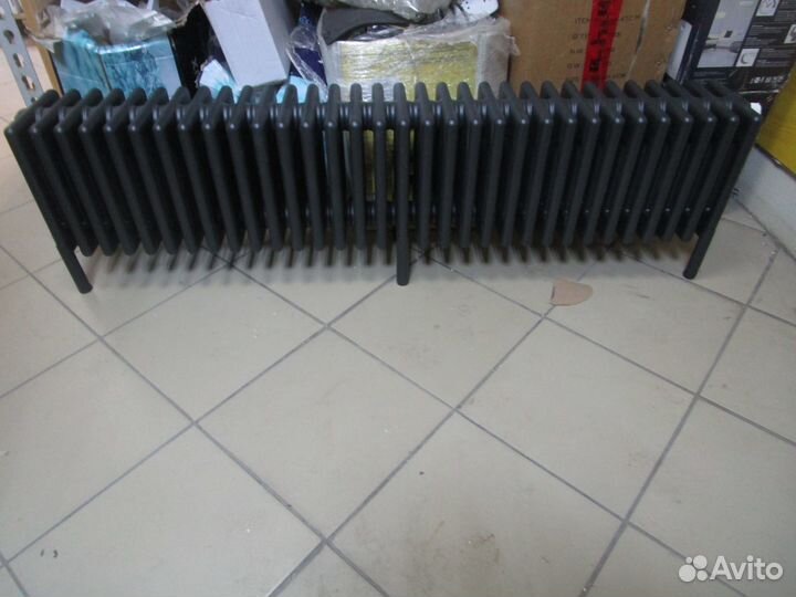 Радиатор труб. Zehnder Charleston 6030, 32 сек.1/2