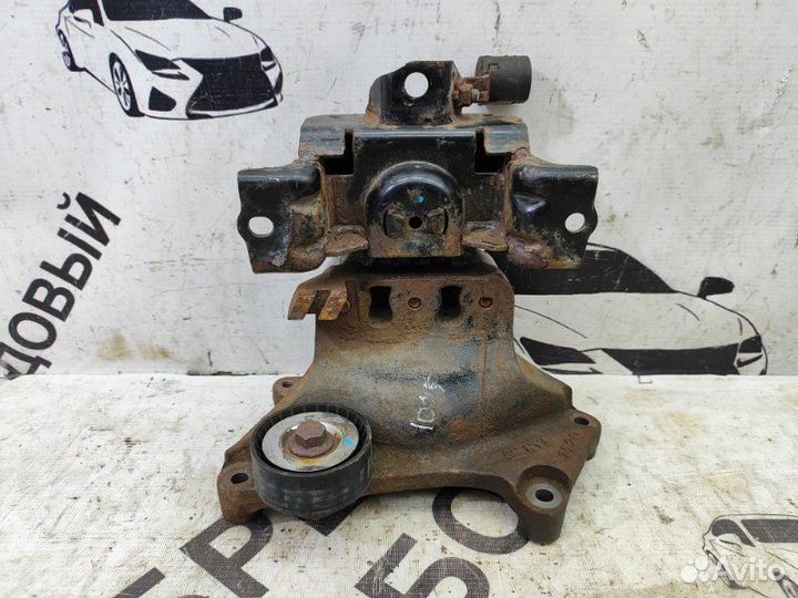 Кронштейн двигателя Chevrolet Cobalt