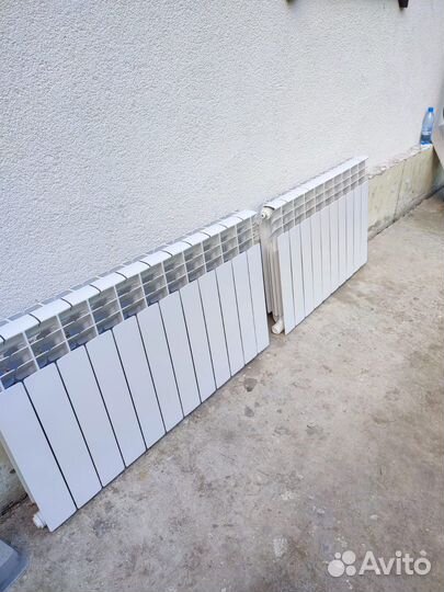 Радиатор бимиталмческий с нижним подключением