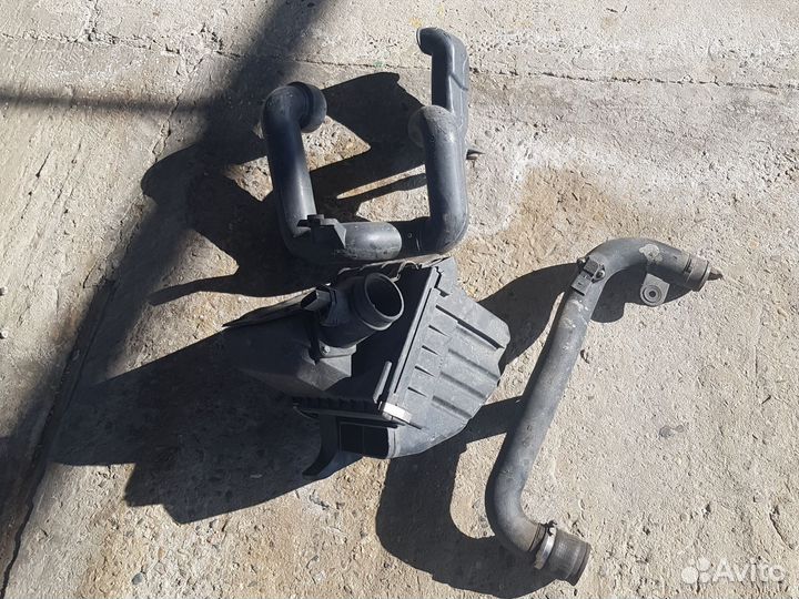 Воздушный фильтр в сборе пассат б 5