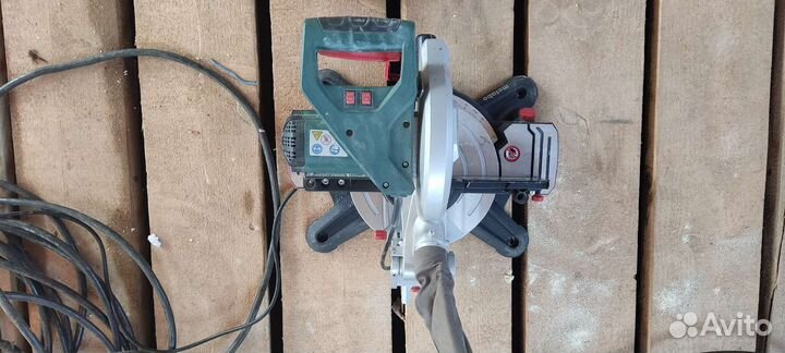 Торцовочная пила metabo