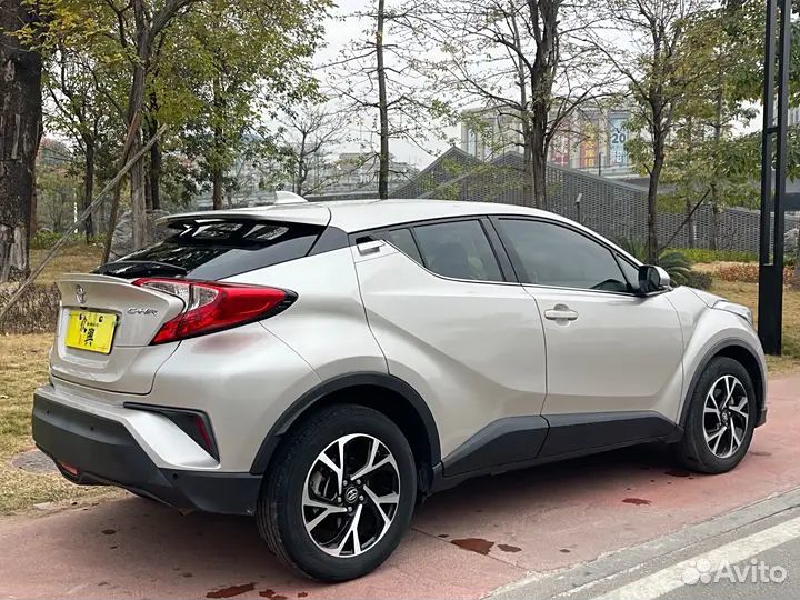 Toyota C-HR 2.0 CVT, 2021, 40 000 км
