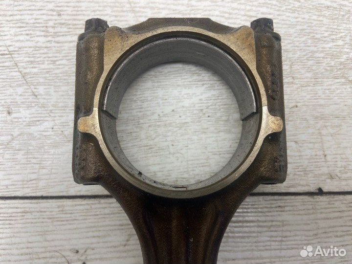 Поршень с шатуном Skoda Octavia A4 AKL 2001