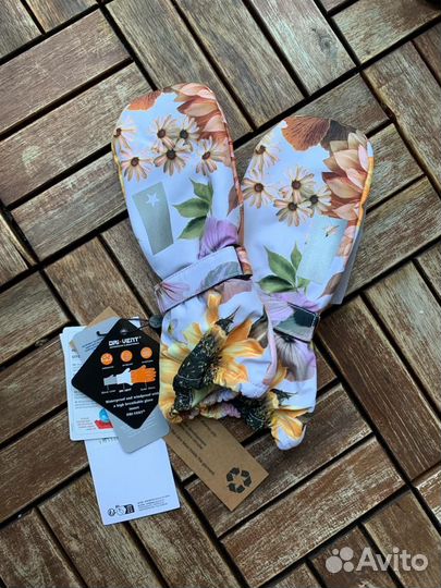 Molo igor 3-5, 6-8 retro flowers краги