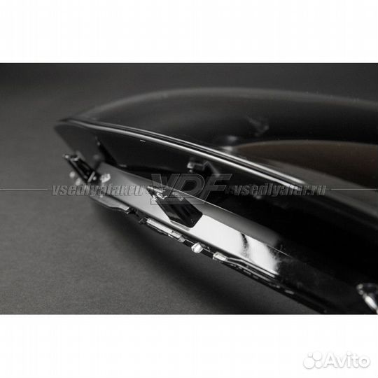 Стекло для фары Volkswagen Golf 7 (2012-2017) Лево