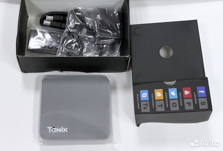 SMART TV приставка Tanix W2 2/16гб