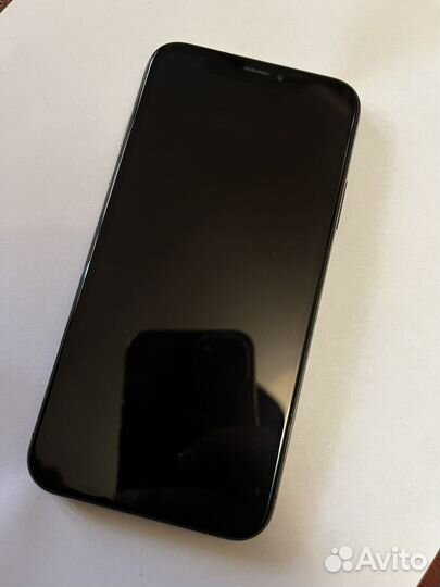 Телефон iPhone X
