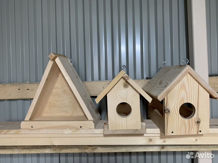 Кормушки в наличии/Скворечники с крышкой