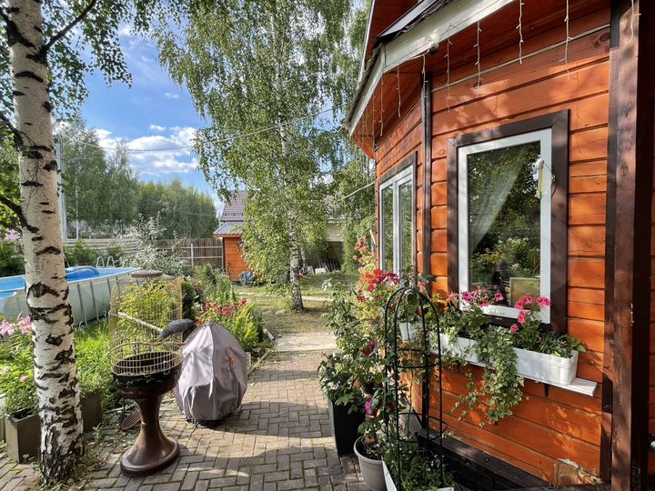 Дом 160 м² на участке 15 сот.