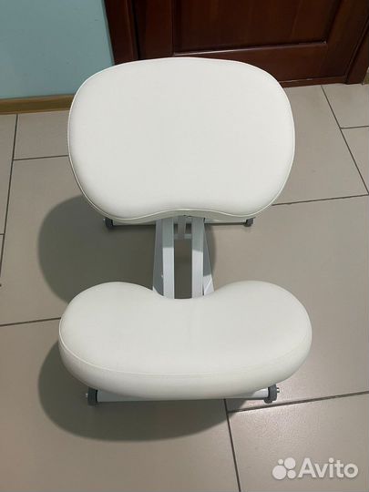 Стул ортопедический