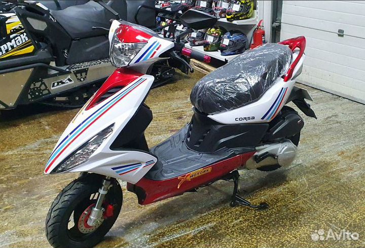 Скутер X-motors Corsa