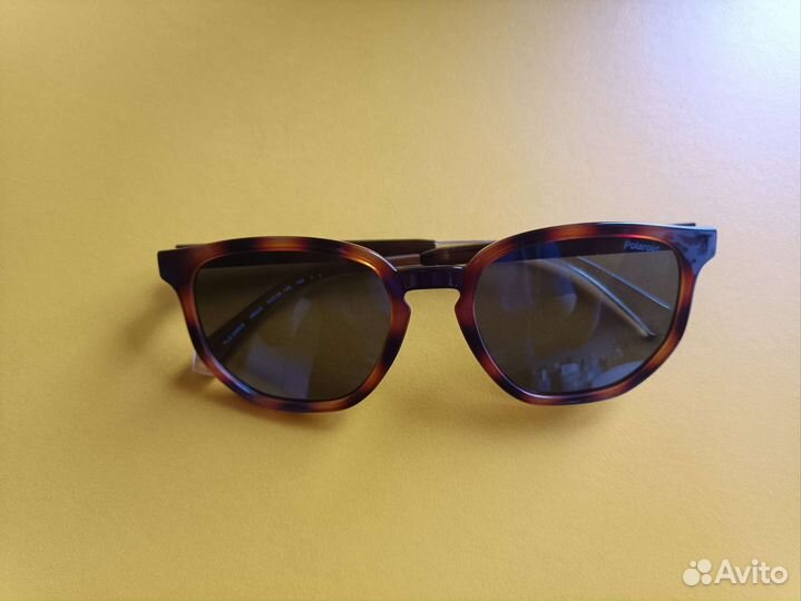 Солнцезащитные очки Polaroid (унисекс) + футляр