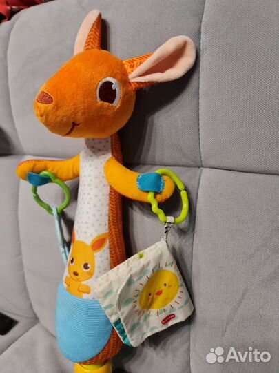 Развивающая игрушка Tiny love кенгуру