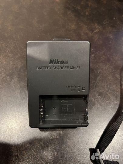 Цифровой фотоаппарат Nikon 1 J1