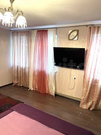 3-к. квартира, 64 м², 1/2 эт.