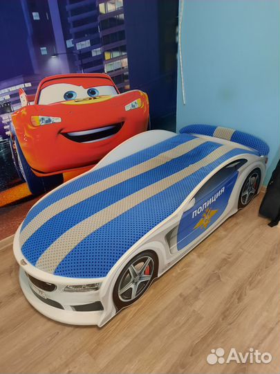 Детская кровать машина с подсветкой