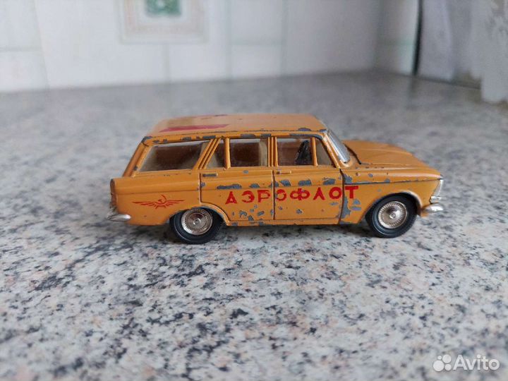 Модель автомобиля москвич 426