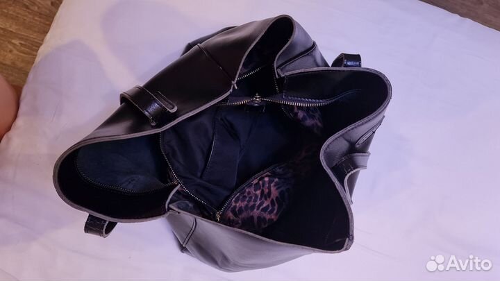 Сумки кожаные женские