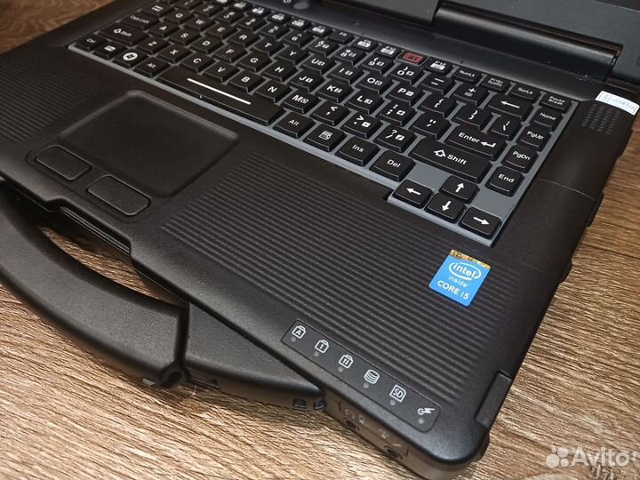 Сканер Volvo Vocom 1 на базе Panasonic CF53