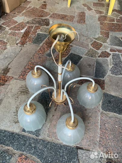 Люстра потолочная