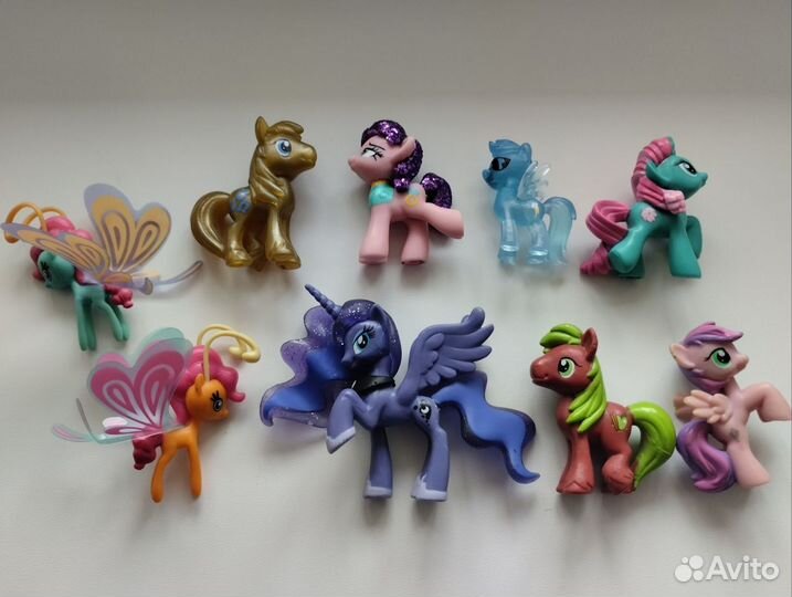My Little Pony много разных фигурок