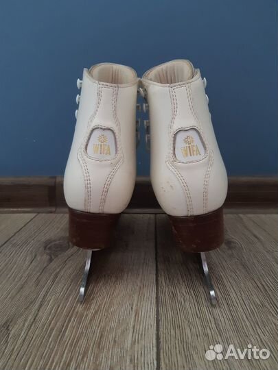 Коньки фигурные wifa