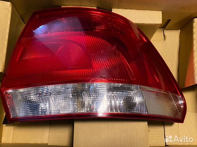 Фонарь задний правый volkswagen polo