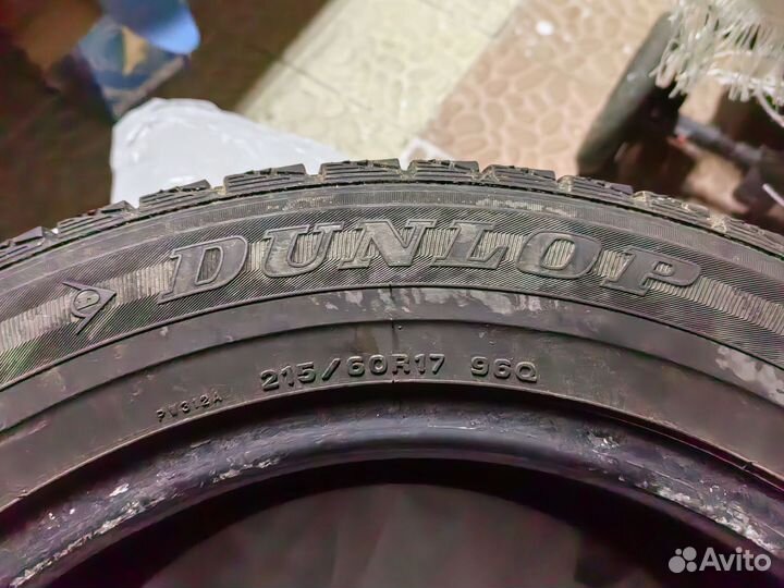 Dunlop SP 9A 215/60 R17