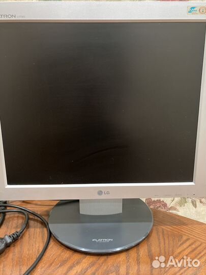 Монитор для компьютера бу