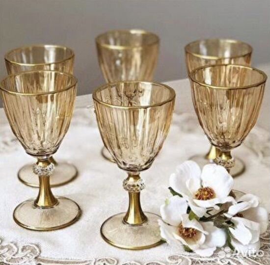 Набор фужеров. Листай фото