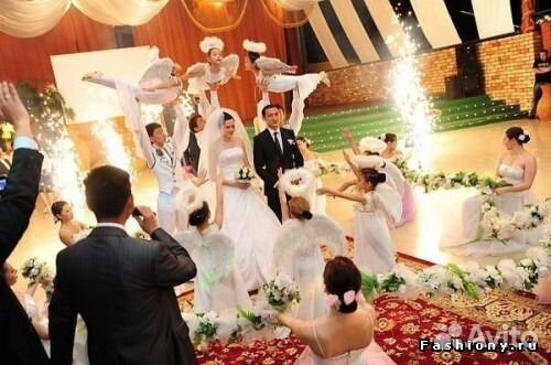 Ведущий,певец,музыкант на ваше торжество