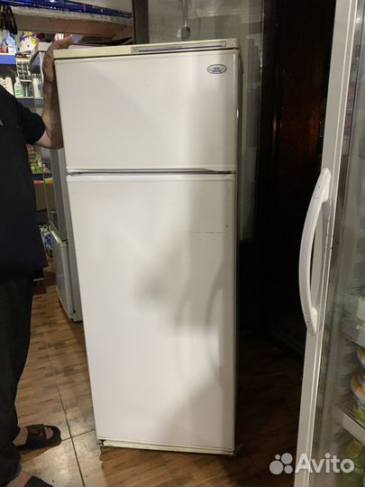 Холодильник бу