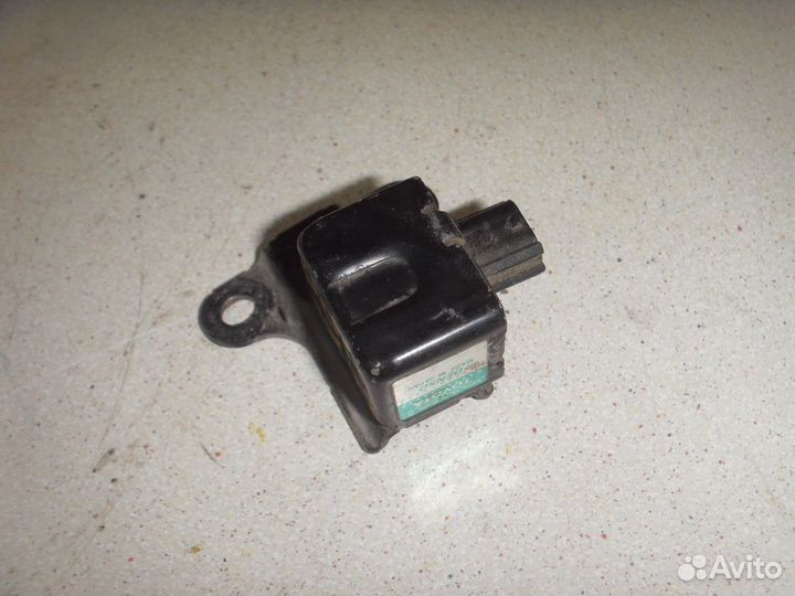 Датчик AIR BAG G484548010 Lexus RX400h (MHU38)