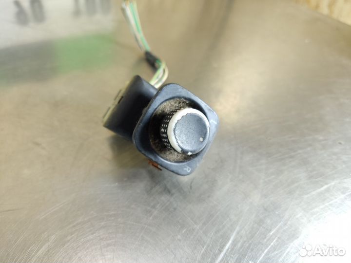 Кнопка регулировки зеркал Faw Vita