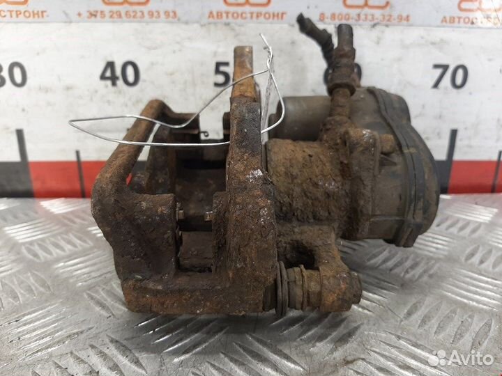 Суппорт задний правый для Audi A4 B8 8K0615404B