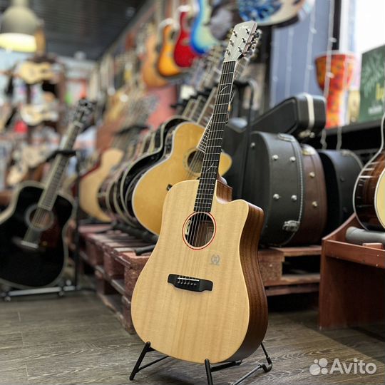 Электроакустическая гитара Tyma TD-5CE с чехлом