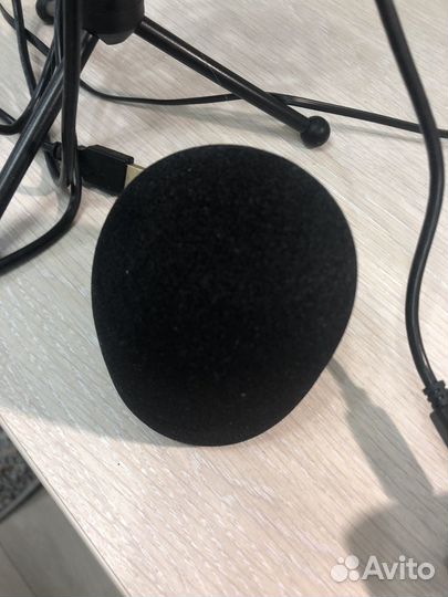 Микрофон студийный