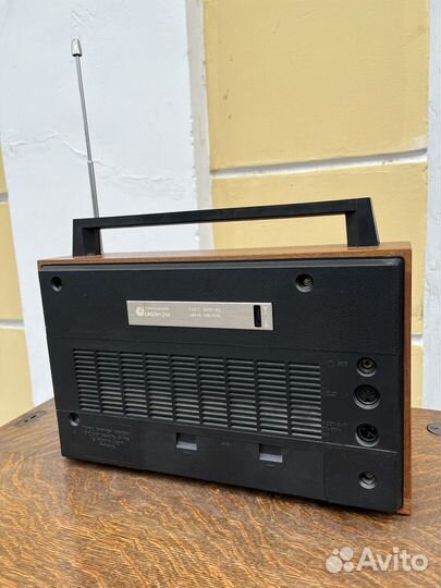 Радиоприемник Океан 214 с фм