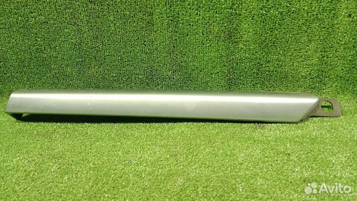 Накладка двери mitsubishi lancer cedia