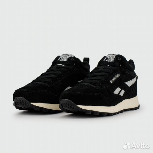 Reebok Classic Utility Suede Black / White with Fu