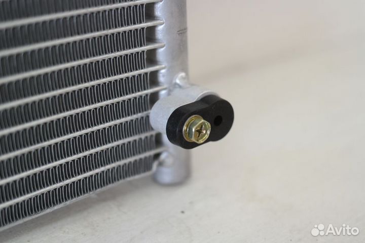Радиатор кондиционера Тойота Ленд Крузер Прадо 120